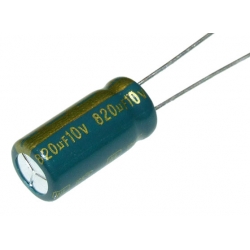 Kondensator Elektrolityczny 820 µF (10V)